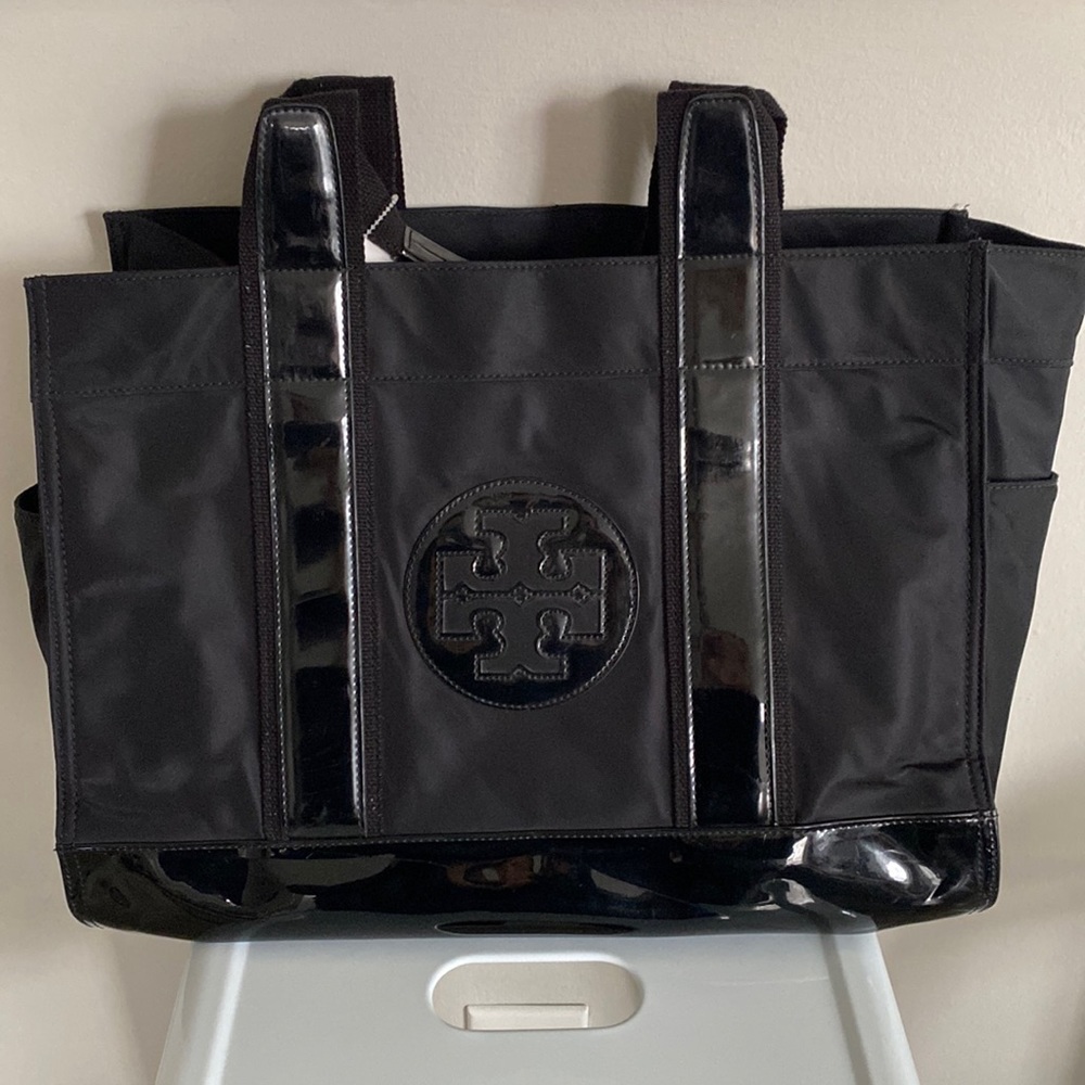 Tory Burch Ella Chic Tote Bag Large Black Nylon
& Patent Leather Double Handle